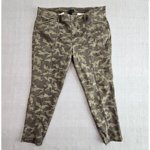 Lane Bryant Camoflauge Moto‎ Jeans Size 24 (W44 L29) Green EUC Motocore Hunting